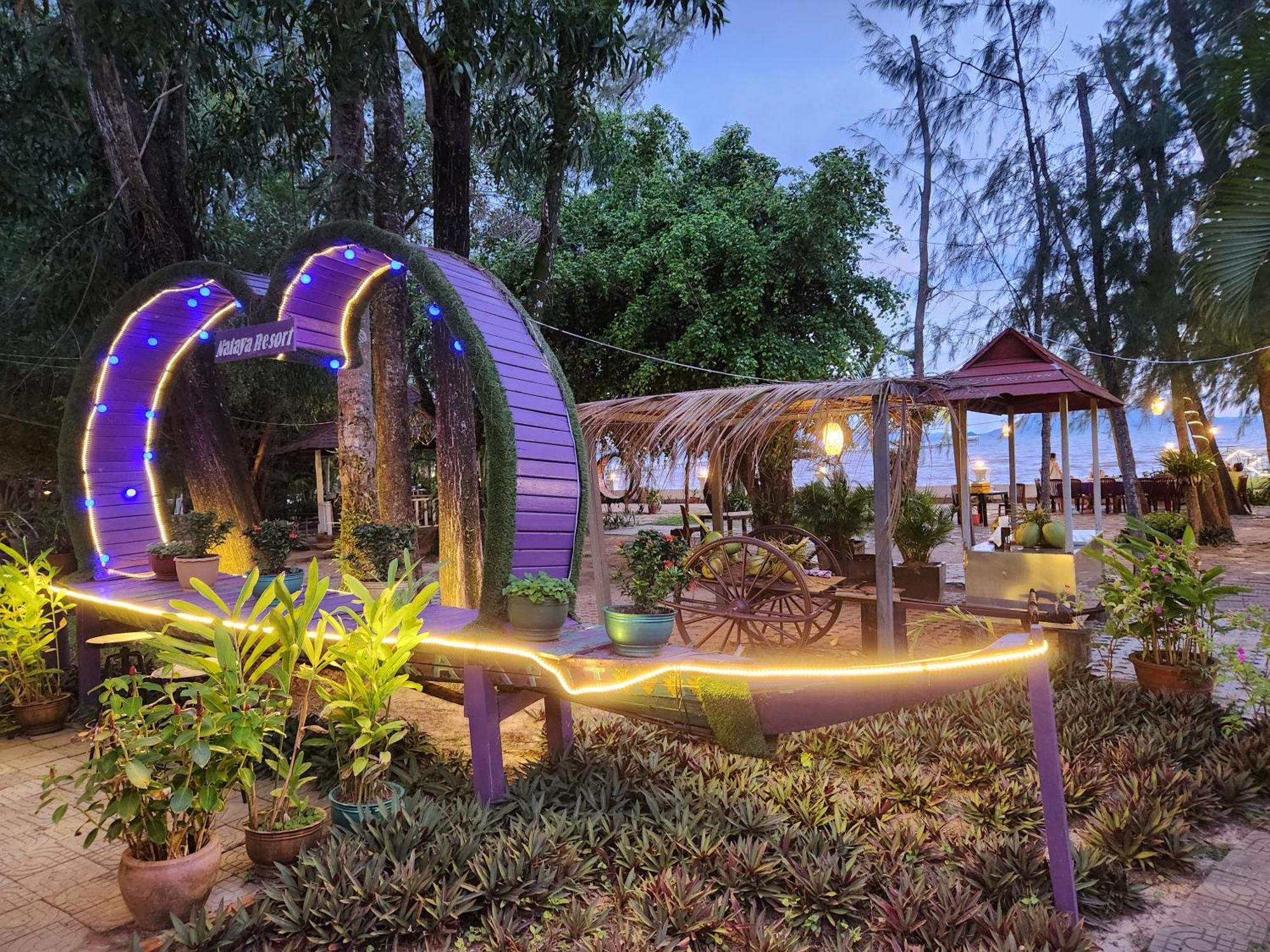 Nataya Round House Coral Bay Resort Kampot Eksteriør billede