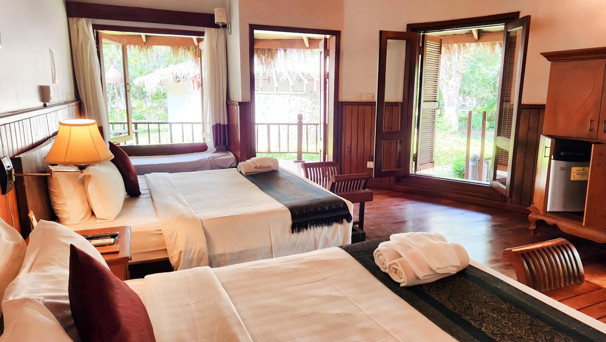 Nataya Round House Coral Bay Resort Kampot Eksteriør billede