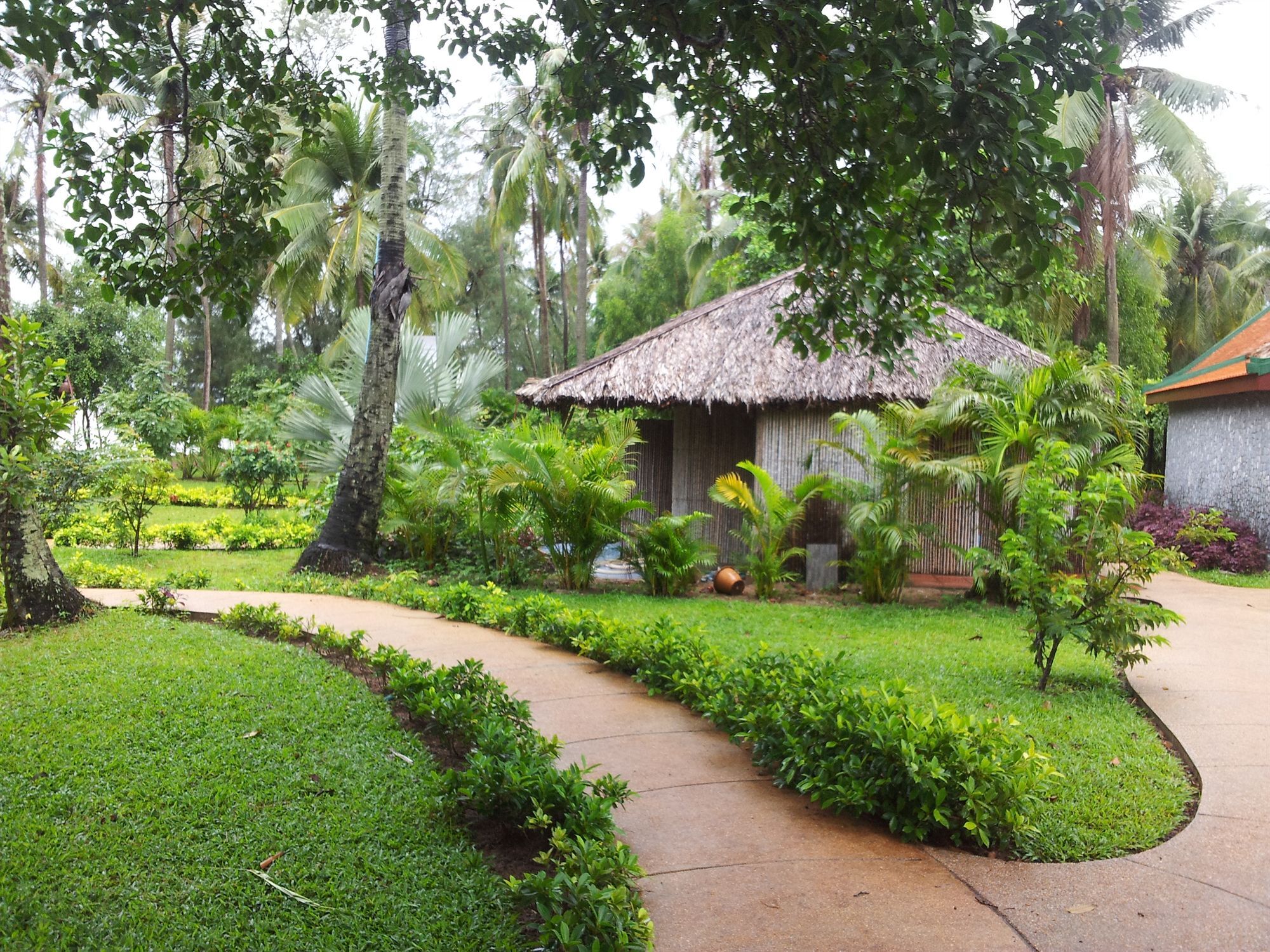 Nataya Round House Coral Bay Resort Kampot Eksteriør billede